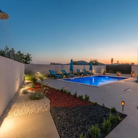 Cozy In Gornje Rastane With Wifi Vikendica Gorica (Zadar)