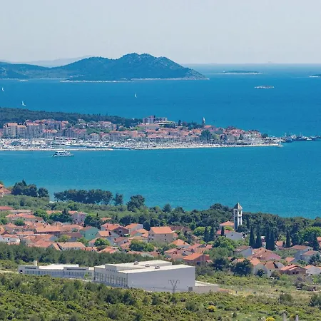 2 Bedroom Amazing In Gornje Rastane * Gorica (Zadar)